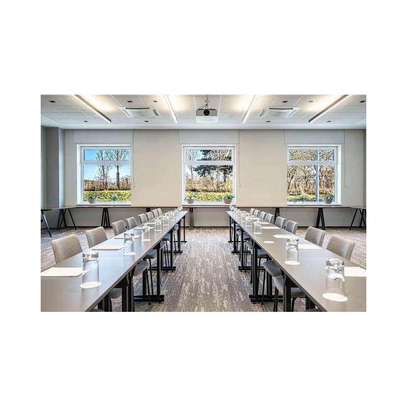 Park Inn by Radisson Vilnius Airport Hotel & Conference Centre