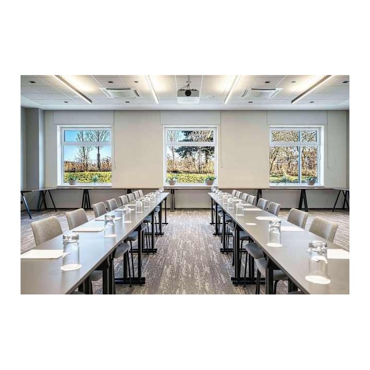 Park Inn by Radisson Vilnius Airport Hotel & Conference Centre