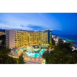 Marina Grand Beach