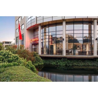 Best Western Plus Amedia Hotel