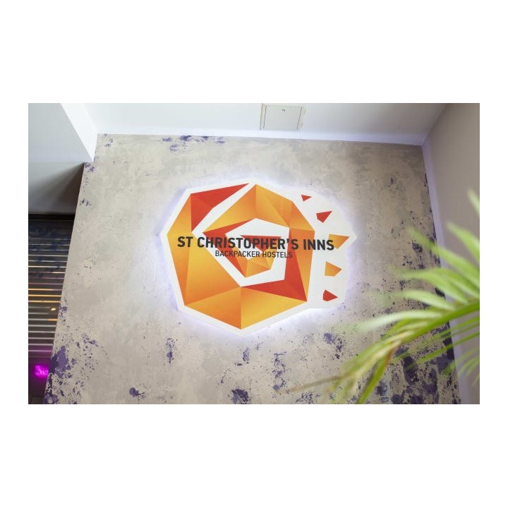 Baxpax Hotel & Hostel Downtown