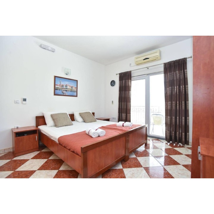 Ferienwohnung in Tivat ab 59€ pro Nacht