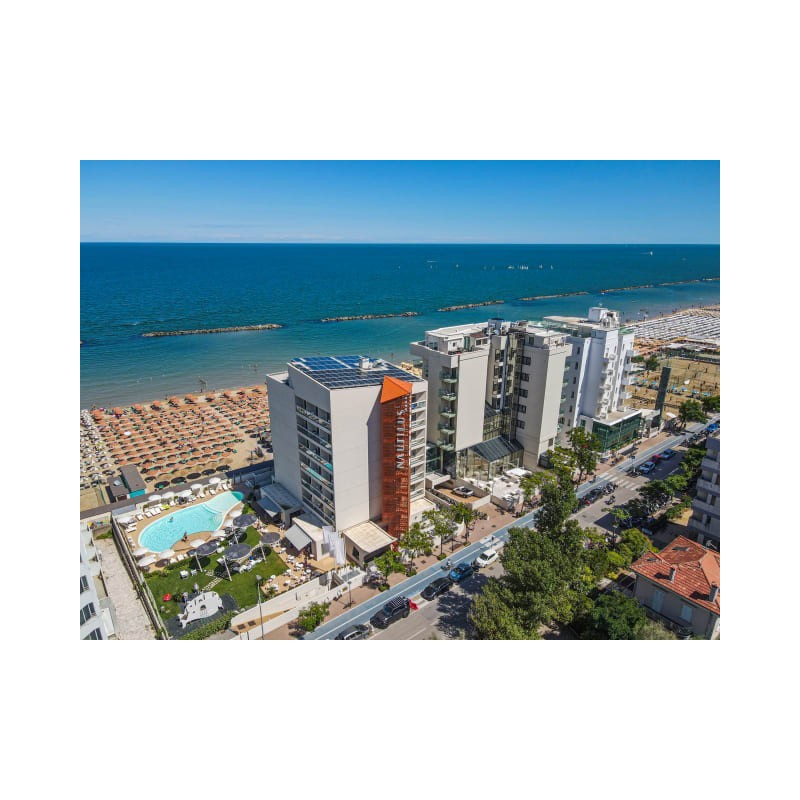 Nautilus Family Hotel