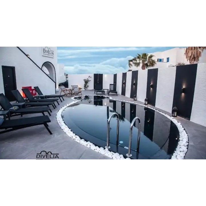 Divelia Hotel
