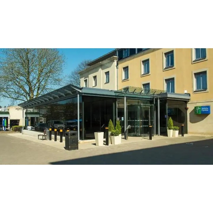 Holiday Inn Express Bath