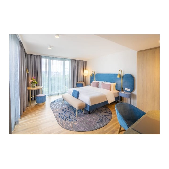 Capri by Fraser Leipzig