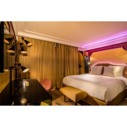 Idol Hotel