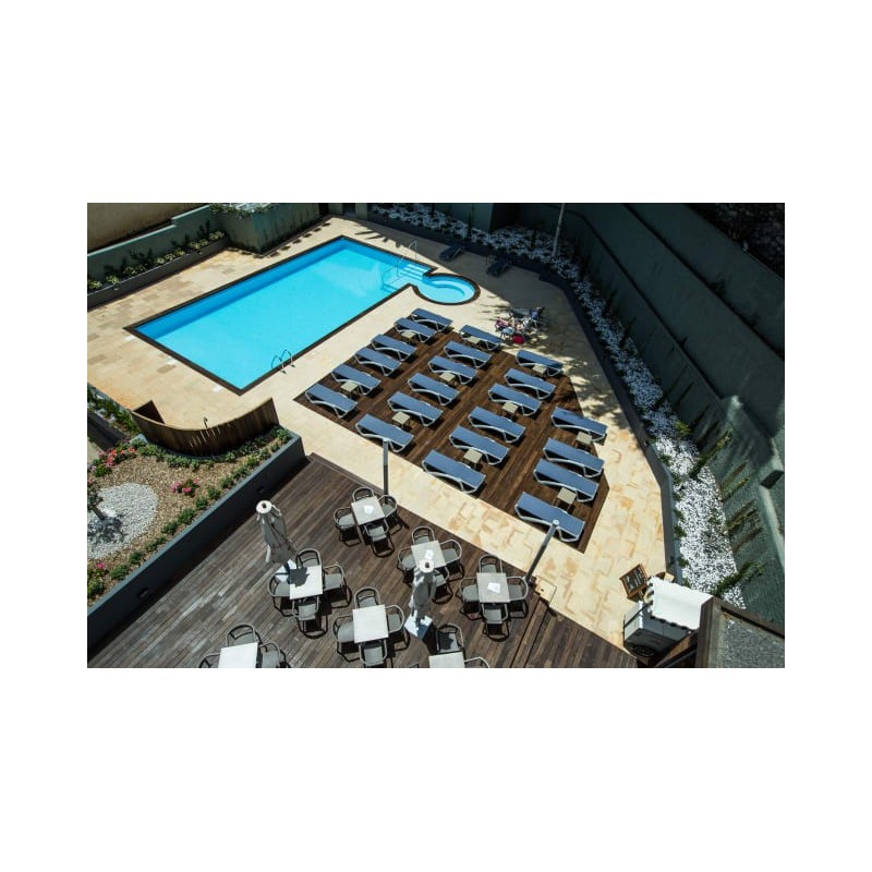 Santa Cruz Village Hotel