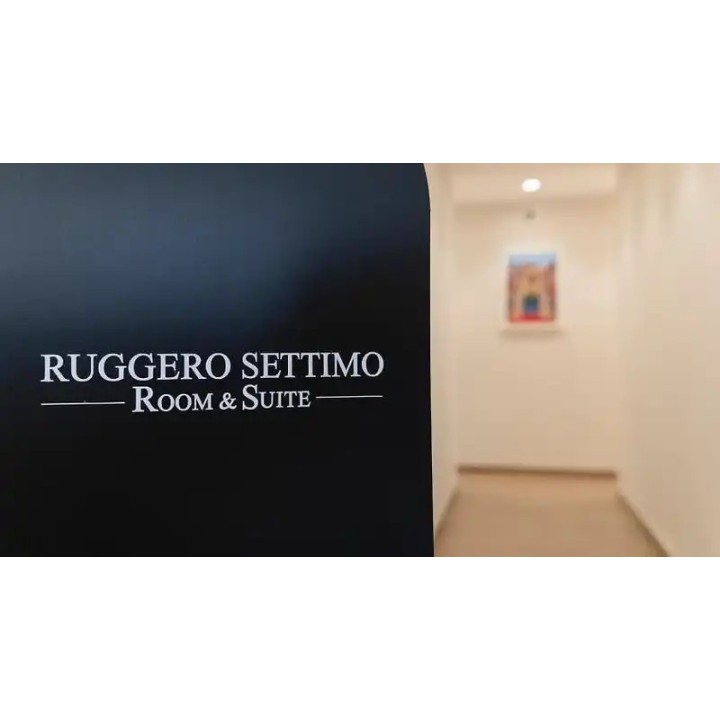 Ruggero Settimo - Room & Suite