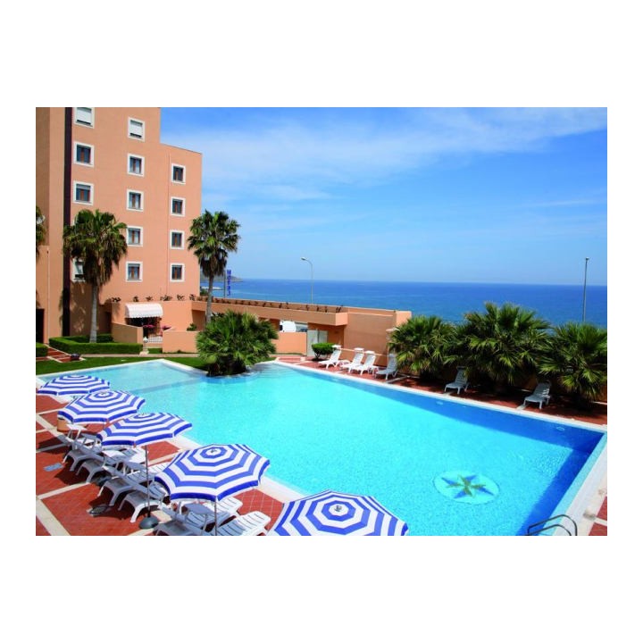 Hotel Punta Nord Est