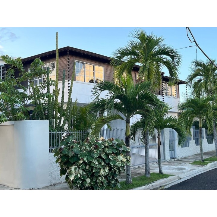 München - Santiago de los Caballeros - El Montserrat - Hotel Boutique