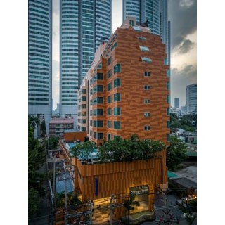 Hotel Golden Tulip Mandison Suites