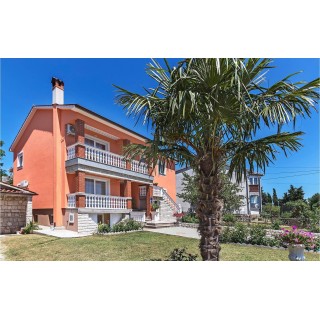 Ferienwohnung in Vinez ab 42€ pro Nacht