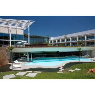 Onyria Marinha Boutique Hotel