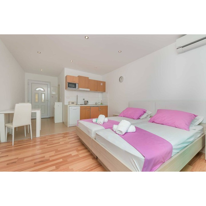 Ferienwohnung in Dugi Rat ab 50€ pro Nacht