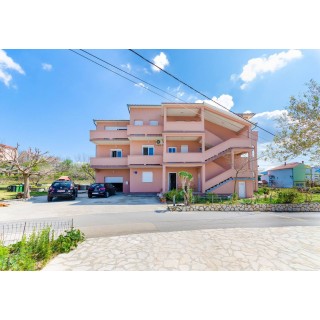 Hotel in Rab ab 47€ pro Nacht