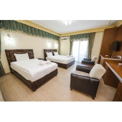 Riverside Garden Resort