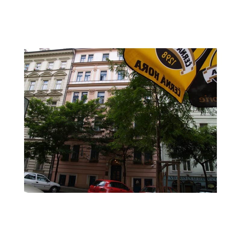 Anna Hotel