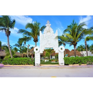 Berlin - Isla Holbox - Mayan Mittoz