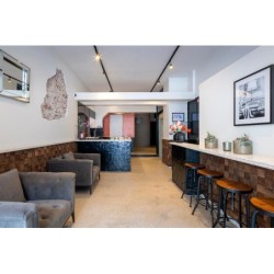 PH Hotel de Entree