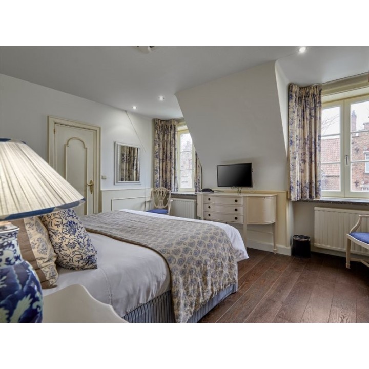 Pand 17 - Charming Guesthouse