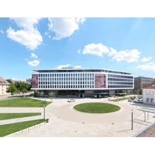 V8 HOTEL Motorworld Region Stuttgart