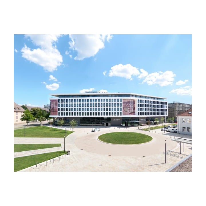 V8 HOTEL Motorworld Region Stuttgart