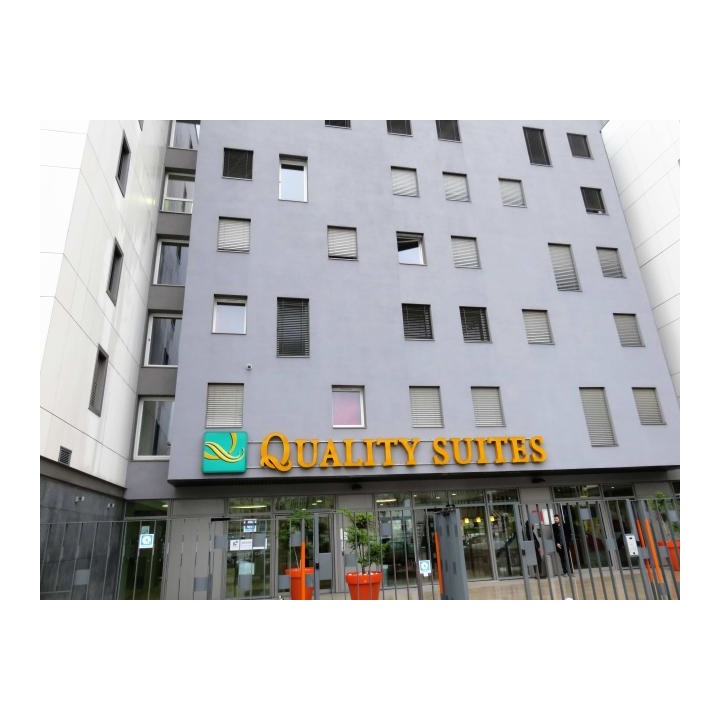 Quality Suites Lyon 7 Lodge