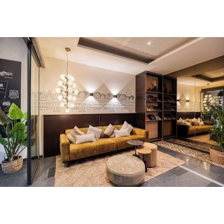 Alma Grand Place Hotel