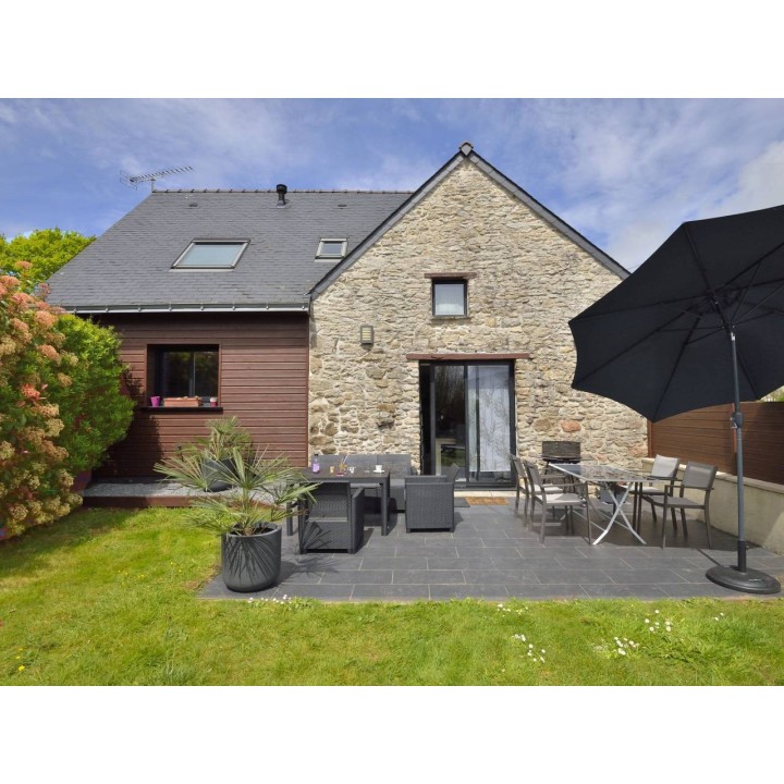 Ferienhaus in Besné ab 51€ pro Nacht