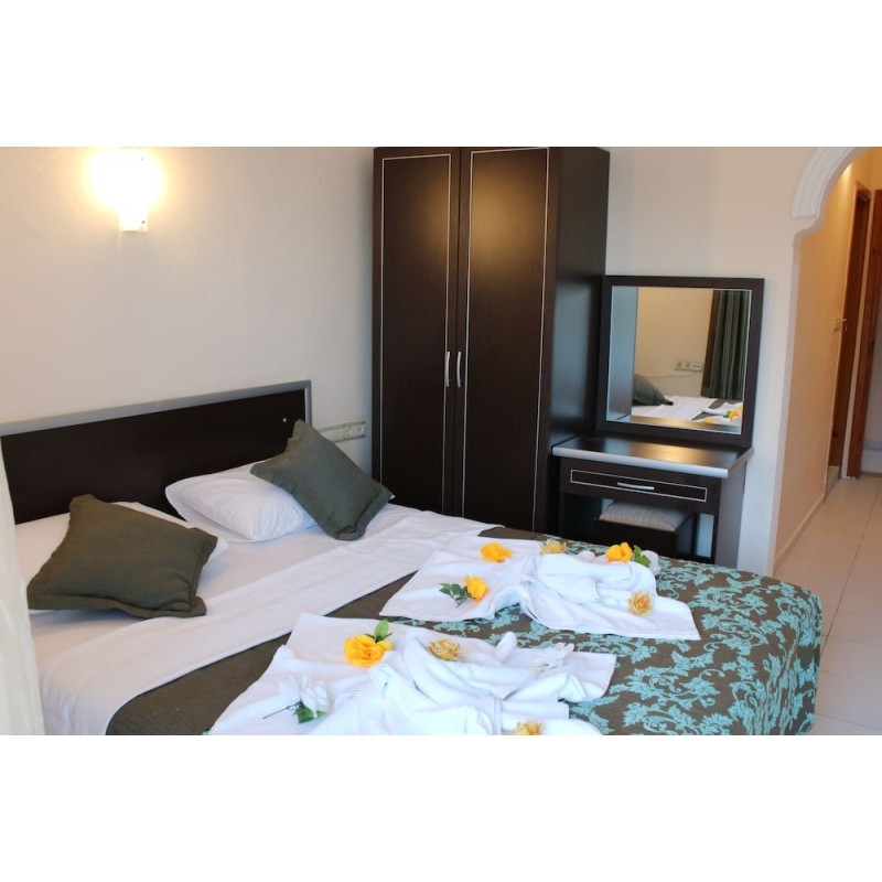 Berlin - Kemer - Hotel Gold Stone