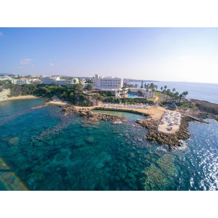 Memmingen - Paphos - Cynthiana Beach Hotel