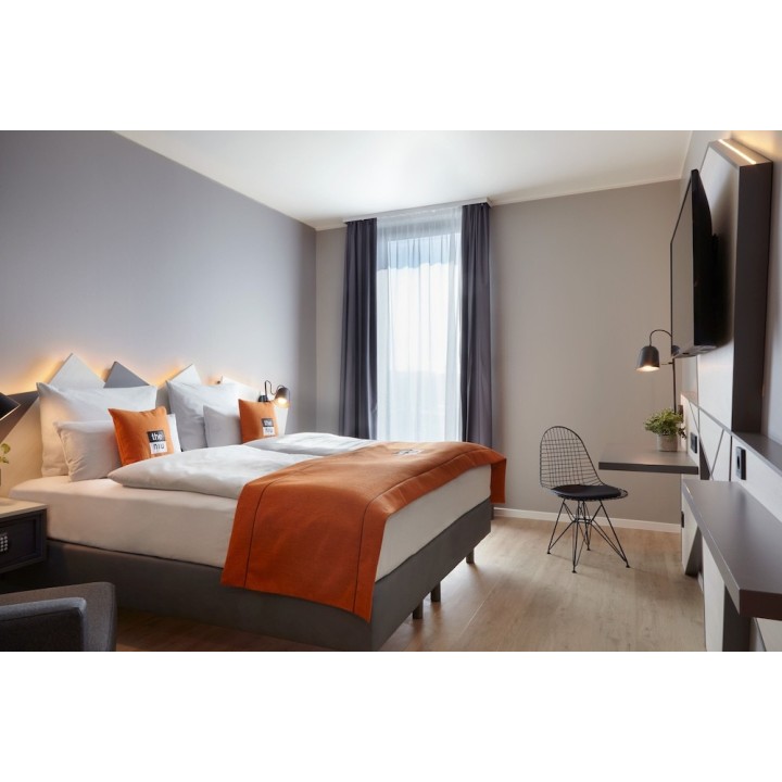 Nürnberg - Düsseldorf - Holiday Inn - the niu, HUB DUSSELDORF MESSE