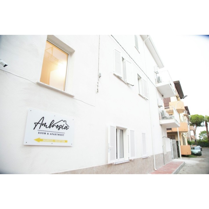 Düsseldorf - Rossano - Ambrosia Room & Apartment