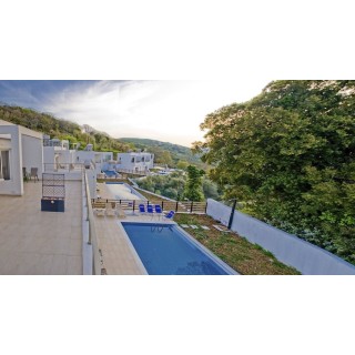 Hamburg - Soúgia - Kandania Paradise