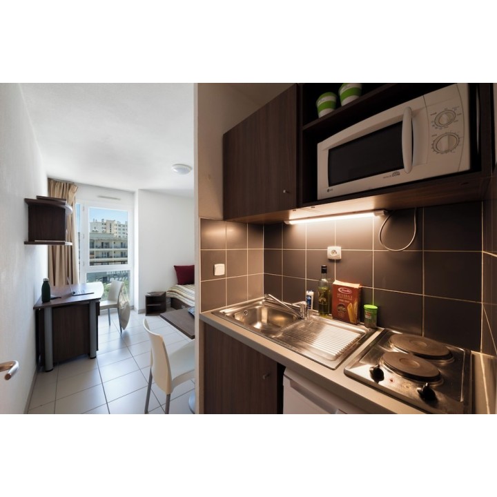 Frankfurt - Toulon - Garden & City Toulon