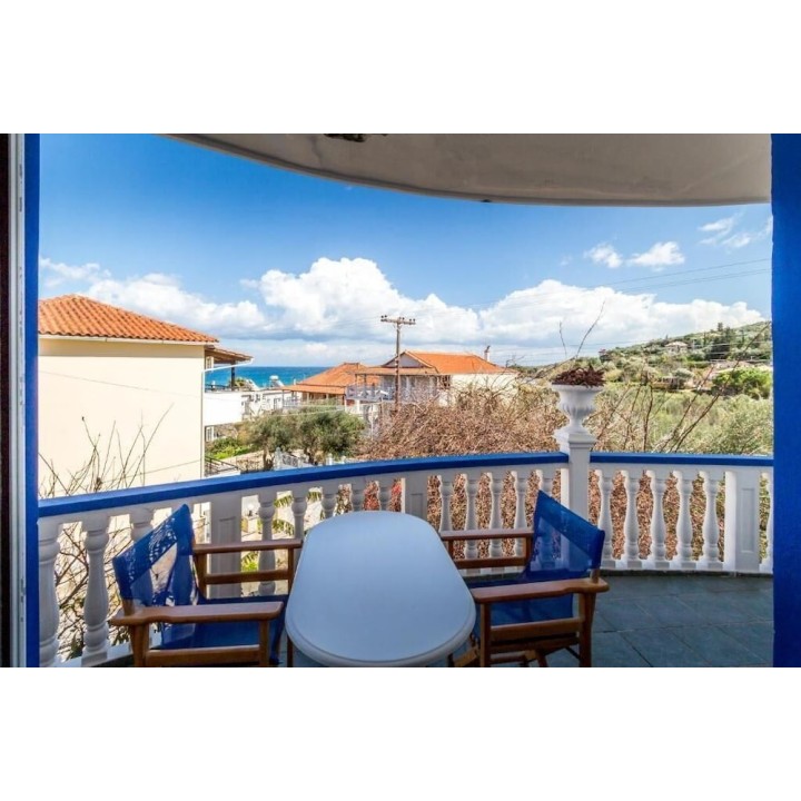 Hamburg - Tsilivi - Velendzas Holidays