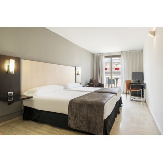 Paderborn Lippstadt - Barcelona - Ilunion Almirante