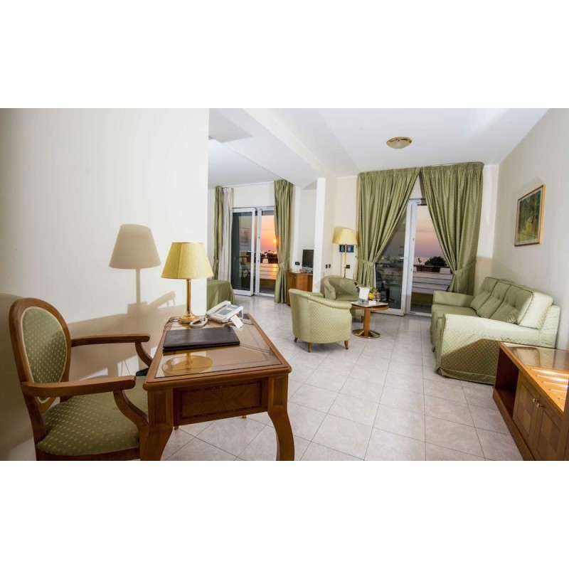 Hannover - Scilla - Grand Hotel Victoria