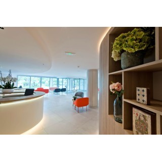 Stuttgart - Cagnes-sur-Mer - Golden Tulip Sophia Antipolis - Hotel & Spa