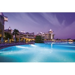 Side Star Resort