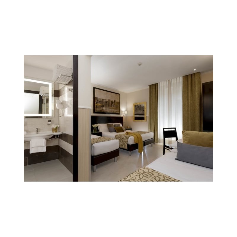 Yes Hotel