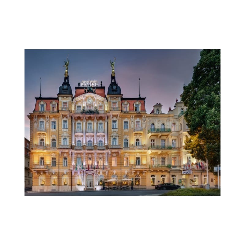 Pacifik Ensana Health Spa Hotel
