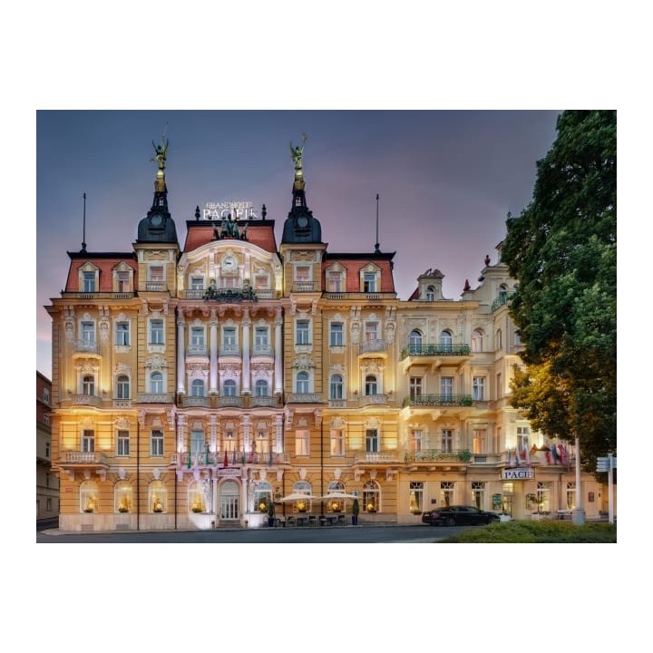 Pacifik Ensana Health Spa Hotel