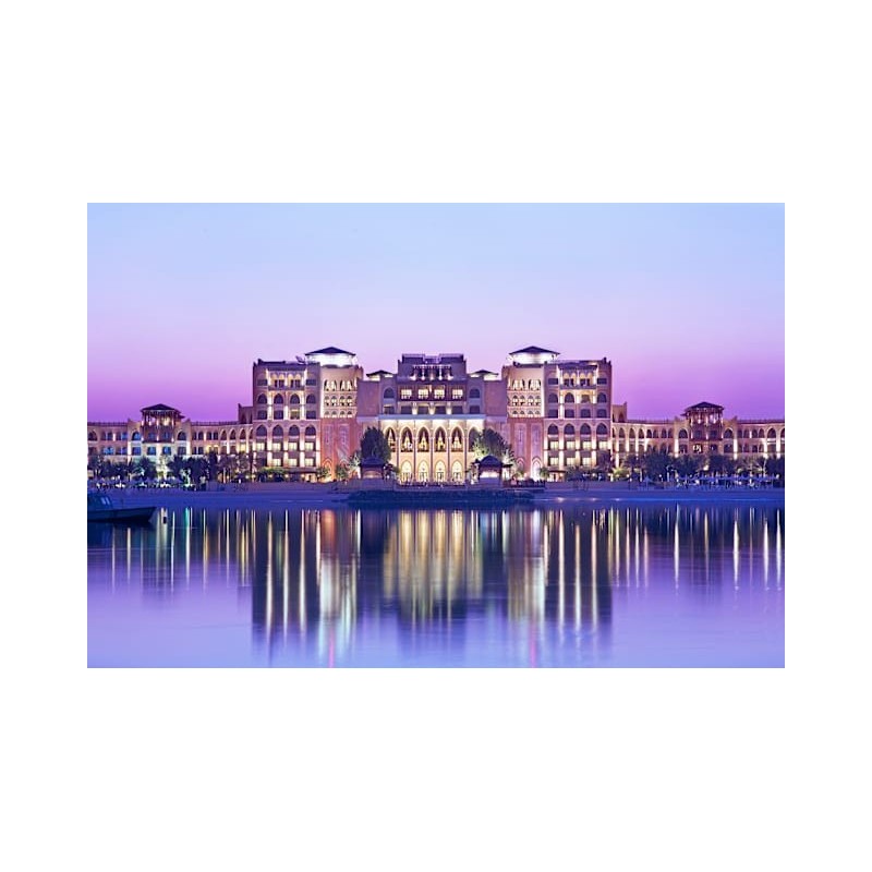 Shangri-La Hotel Qaryat Al Beri