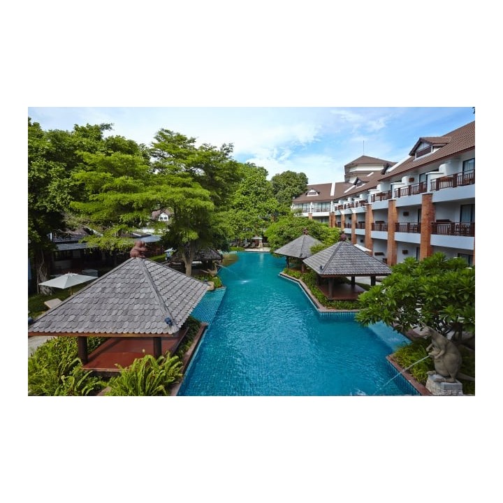 Woodlands Hotel & Resort