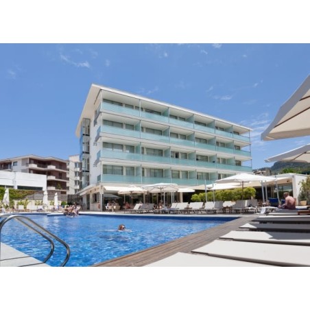 Aimia Hotel