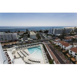 Hotel Caserio