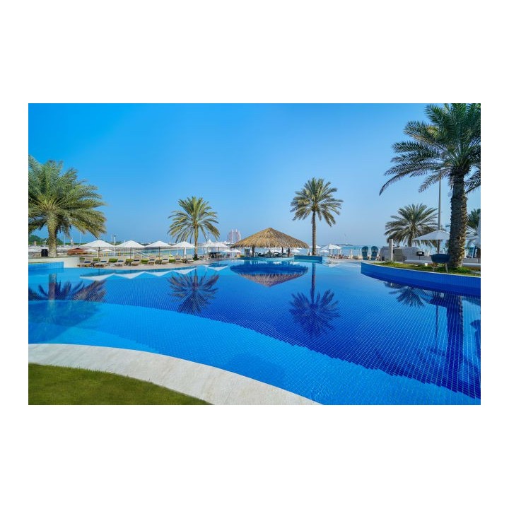 Radisson Blu Hotel & Resort Abu Dhabi Corniche