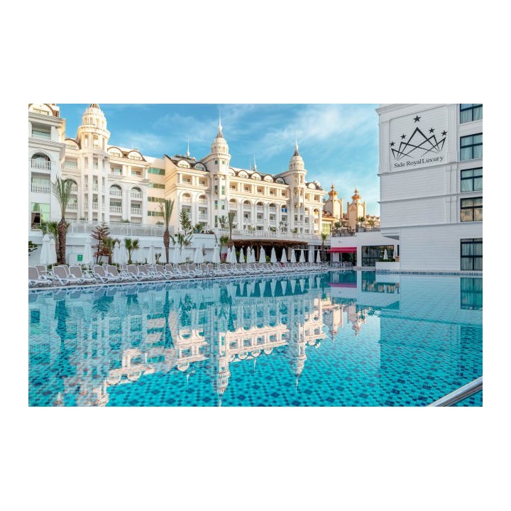 Side Royal Style Hotel